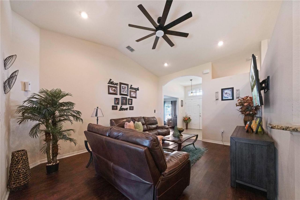 6518 Crescent Loop, Winter Haven, FL 33884 Photo