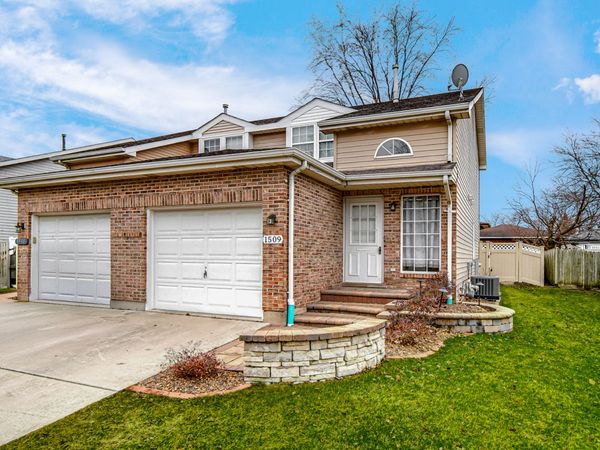 1509 Peachtree Lane, Lockport, IL 60441