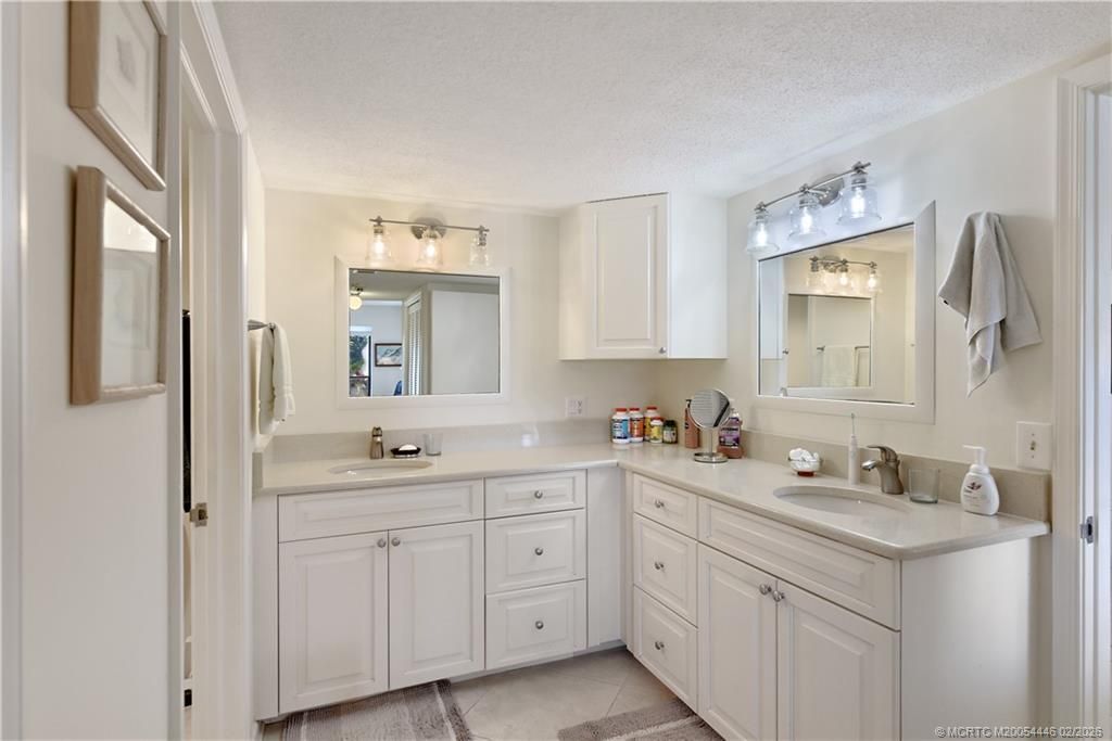 4081 SW Parkgate Boulevard, Unit 2-5, Palm City, FL 34990 Photo