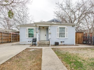 7909 Wanebe Drive, Dallas, TX 75235