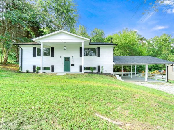 140 Charles Place, Harriman, TN 37748