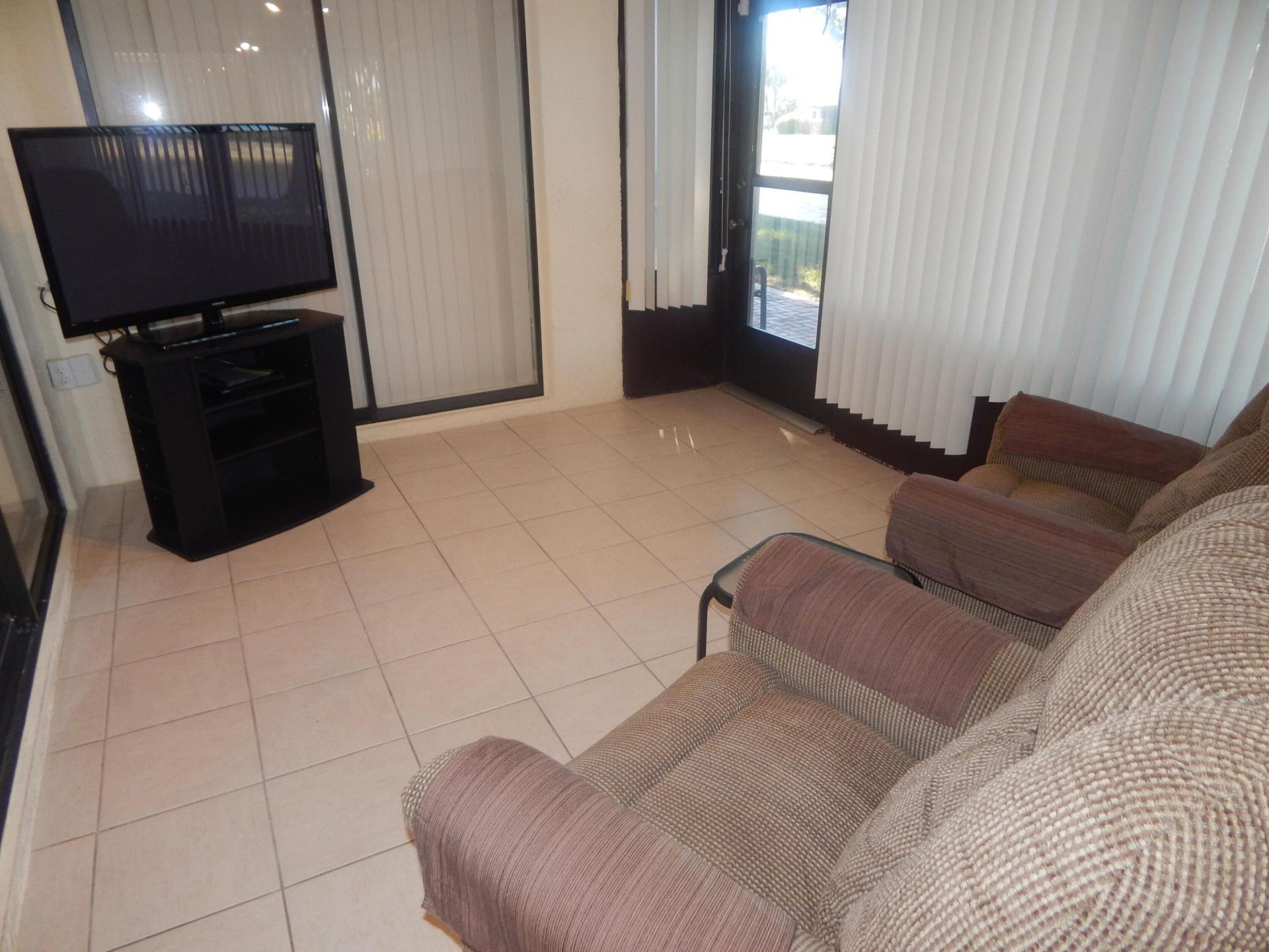 6229 Lakemont Circle, Greenacres, FL 33463 Photo