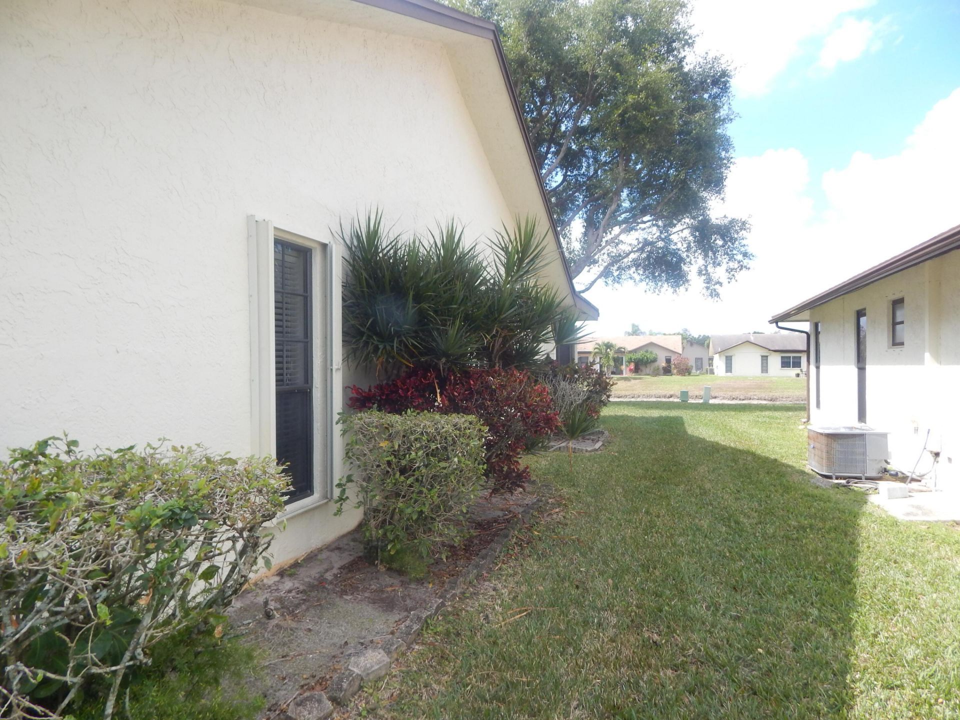 6229 Lakemont Circle, Greenacres, FL 33463 Photo