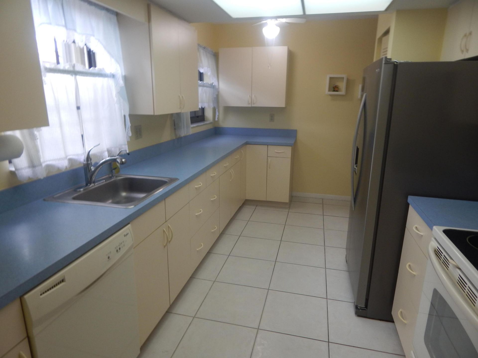 6229 Lakemont Circle, Greenacres, FL 33463 Photo