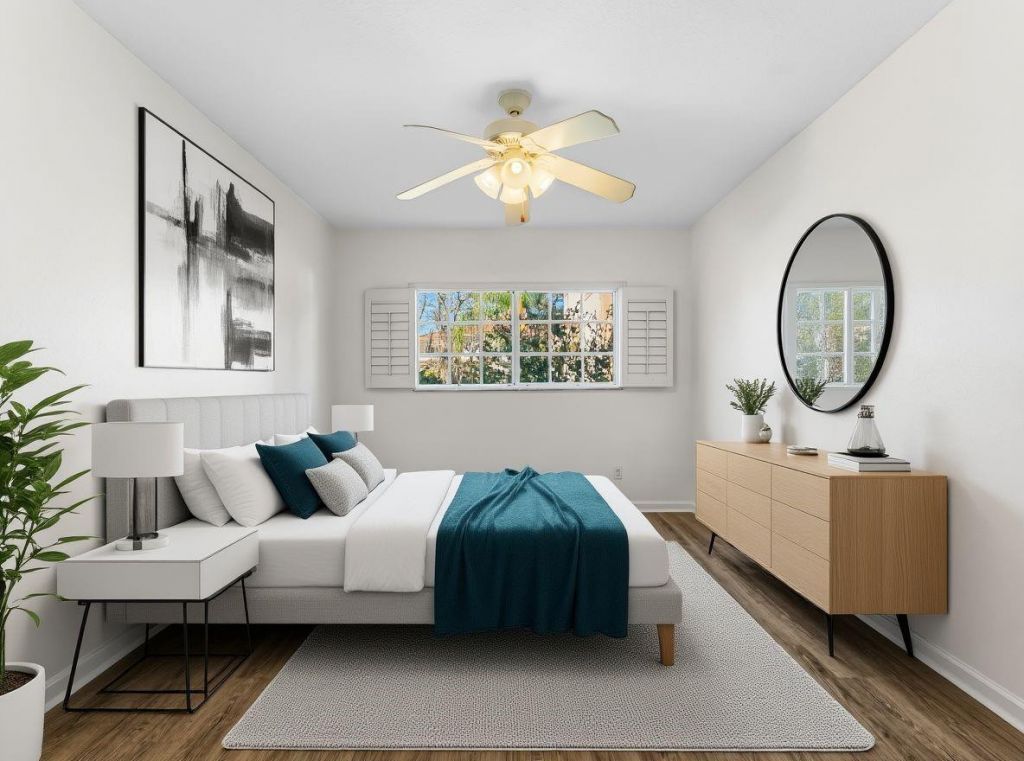 504 7th Square, Unit 103, Vero Beach, FL 32962 Photo