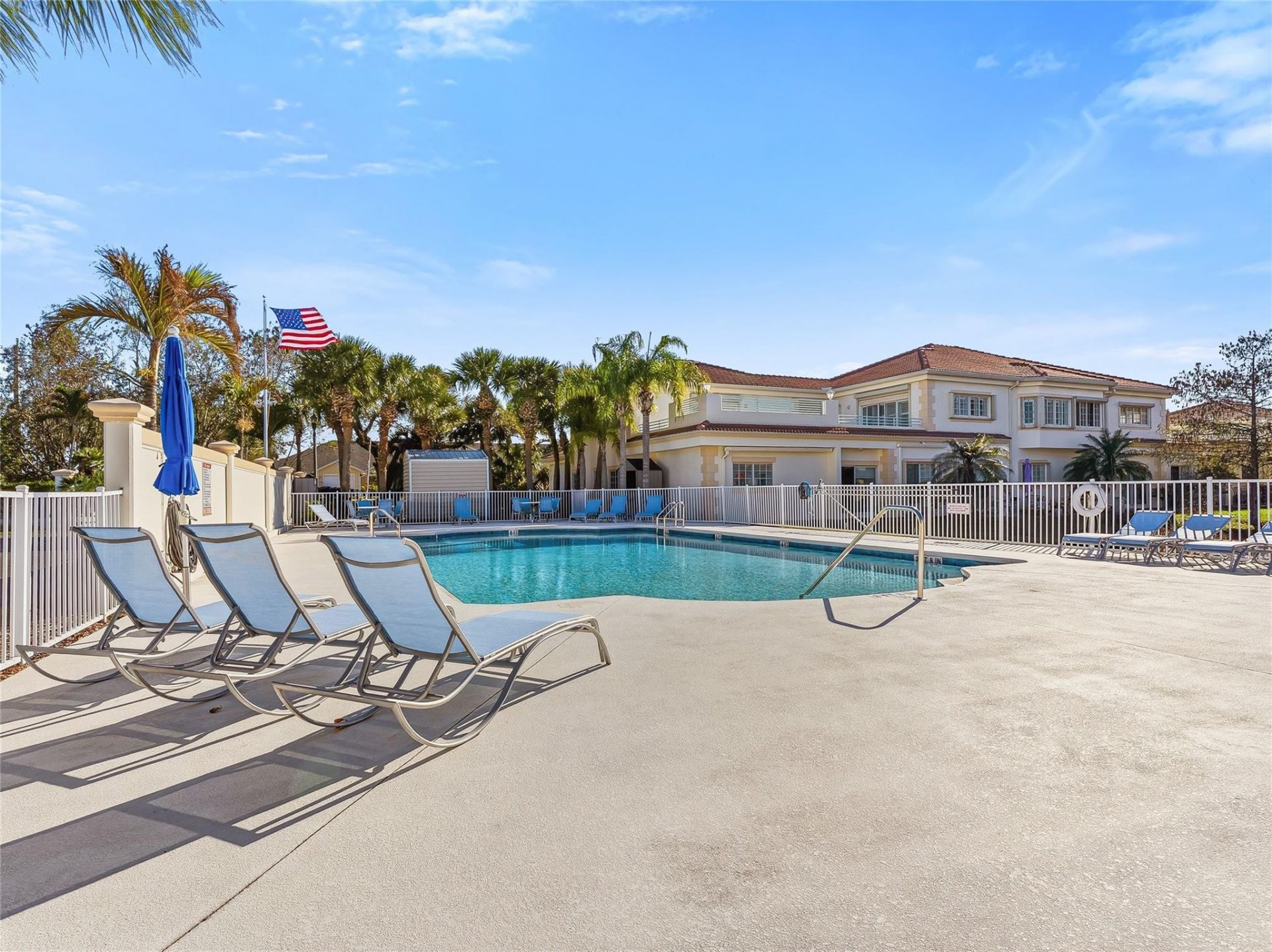 504 7th Square, Unit 103, Vero Beach, FL 32962 Photo