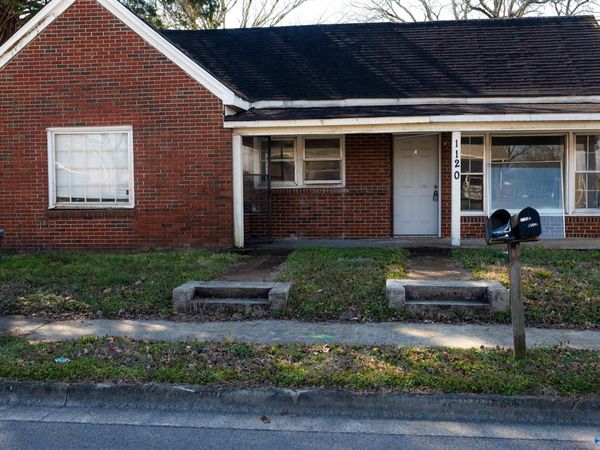 1120 Oakwood Avenue, Huntsville, AL 35811