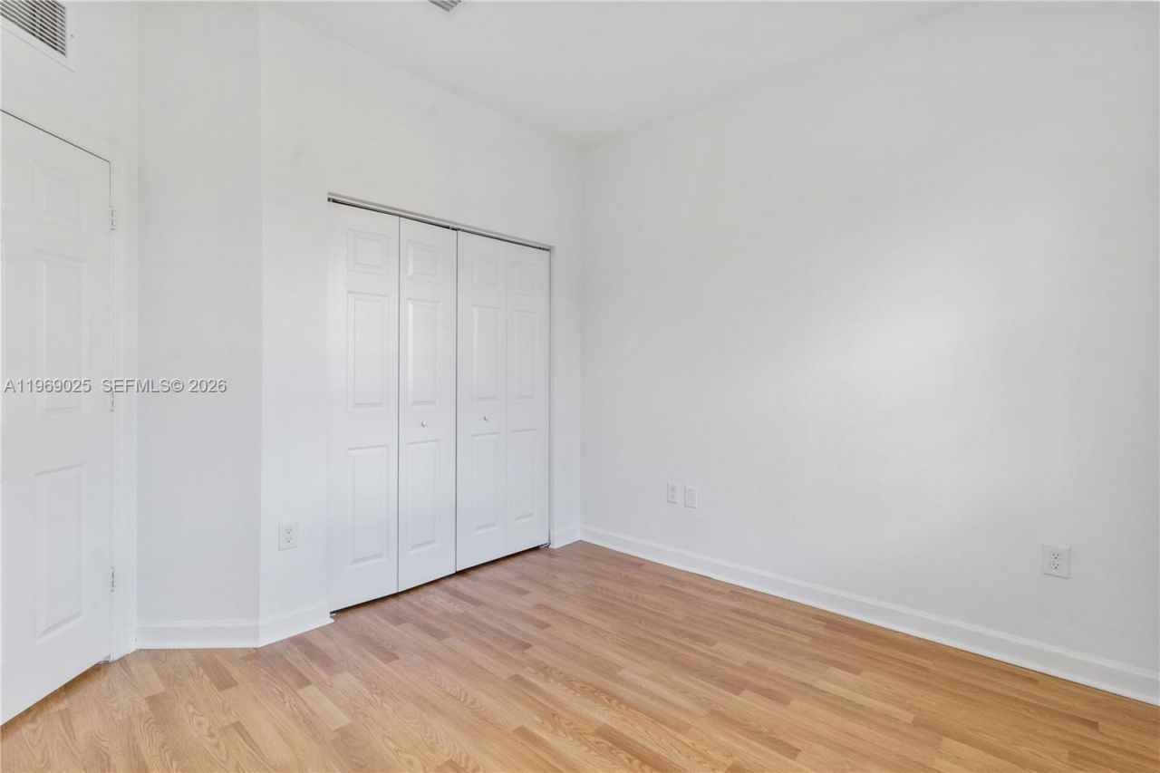 15460 SW 119th St, Miami, FL 33196 Photo