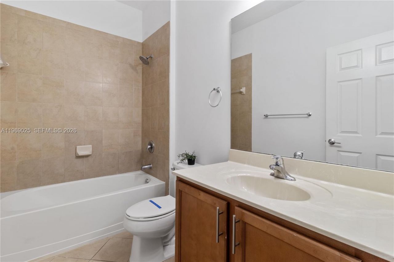 15460 SW 119th St, Miami, FL 33196 Photo