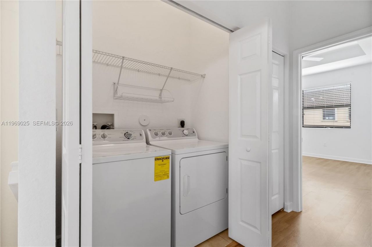 15460 SW 119th St, Miami, FL 33196 Photo