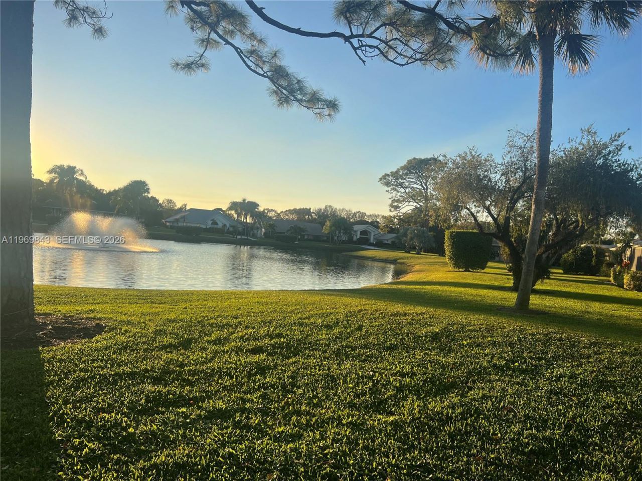 6198 Brandon St, Unit 6198, Palm Beach Gardens, FL 33418 Photo