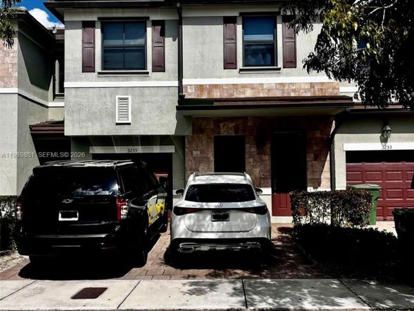 3259 W 100th Ter, Unit 3259, Hialeah, FL 33018