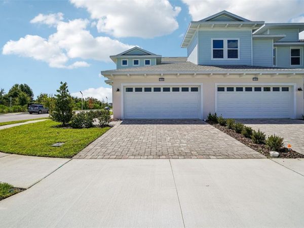 31856 CLOVER FIN COURT, WESLEY CHAPEL, FL 33545