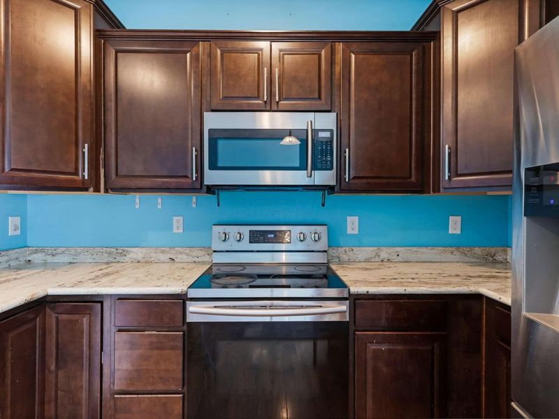 8640 Melton Fields Drive, Blacklick, OH 43004 Photo 16