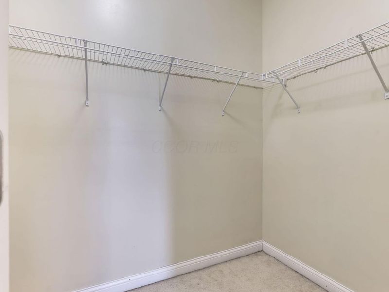 8640 Melton Fields Drive, Blacklick, OH 43004 Photo 24