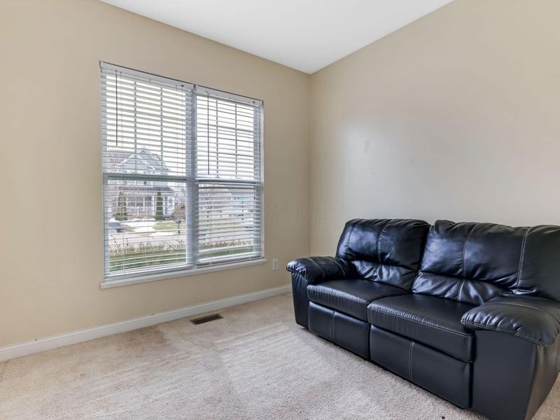 8640 Melton Fields Drive, Blacklick, OH 43004 Photo 25