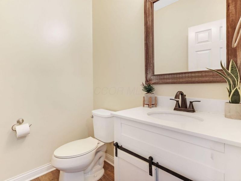 8640 Melton Fields Drive, Blacklick, OH 43004 Photo 26