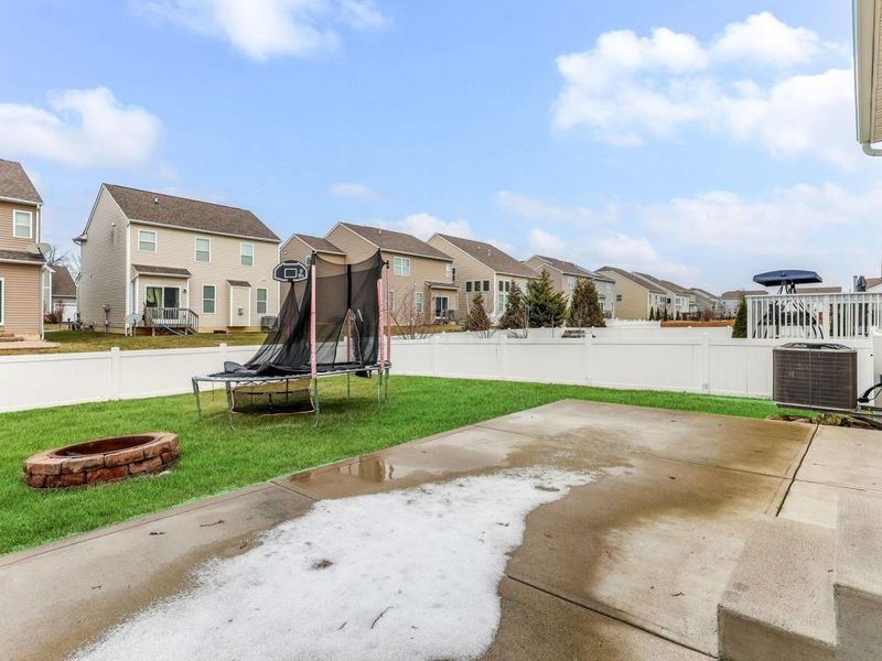 8640 Melton Fields Drive, Blacklick, OH 43004 Photo 34