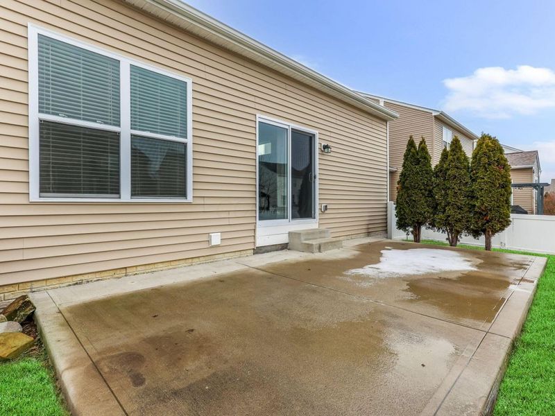 8640 Melton Fields Drive, Blacklick, OH 43004 Photo 35