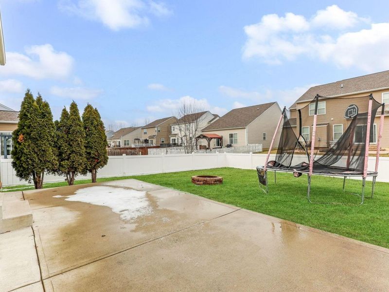 8640 Melton Fields Drive, Blacklick, OH 43004 Photo 36