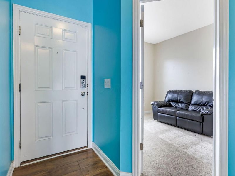 8640 Melton Fields Drive, Blacklick, OH 43004 Photo 7