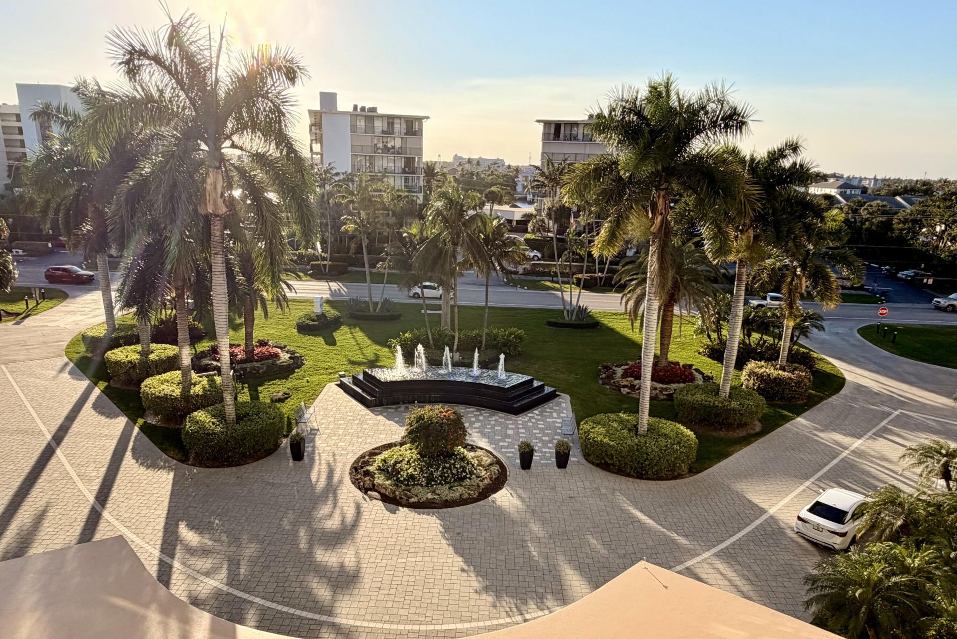 3546 S Ocean Boulevard, Unit 516, South Palm Beach, FL 33480 Photo