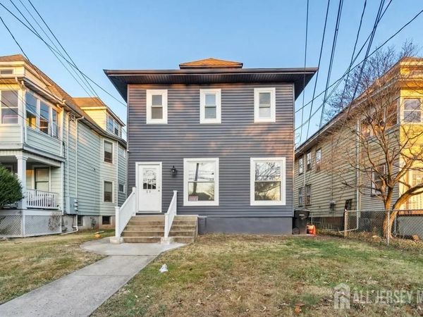 29 S 2nd Avenue S, Highland Park, NJ 08904