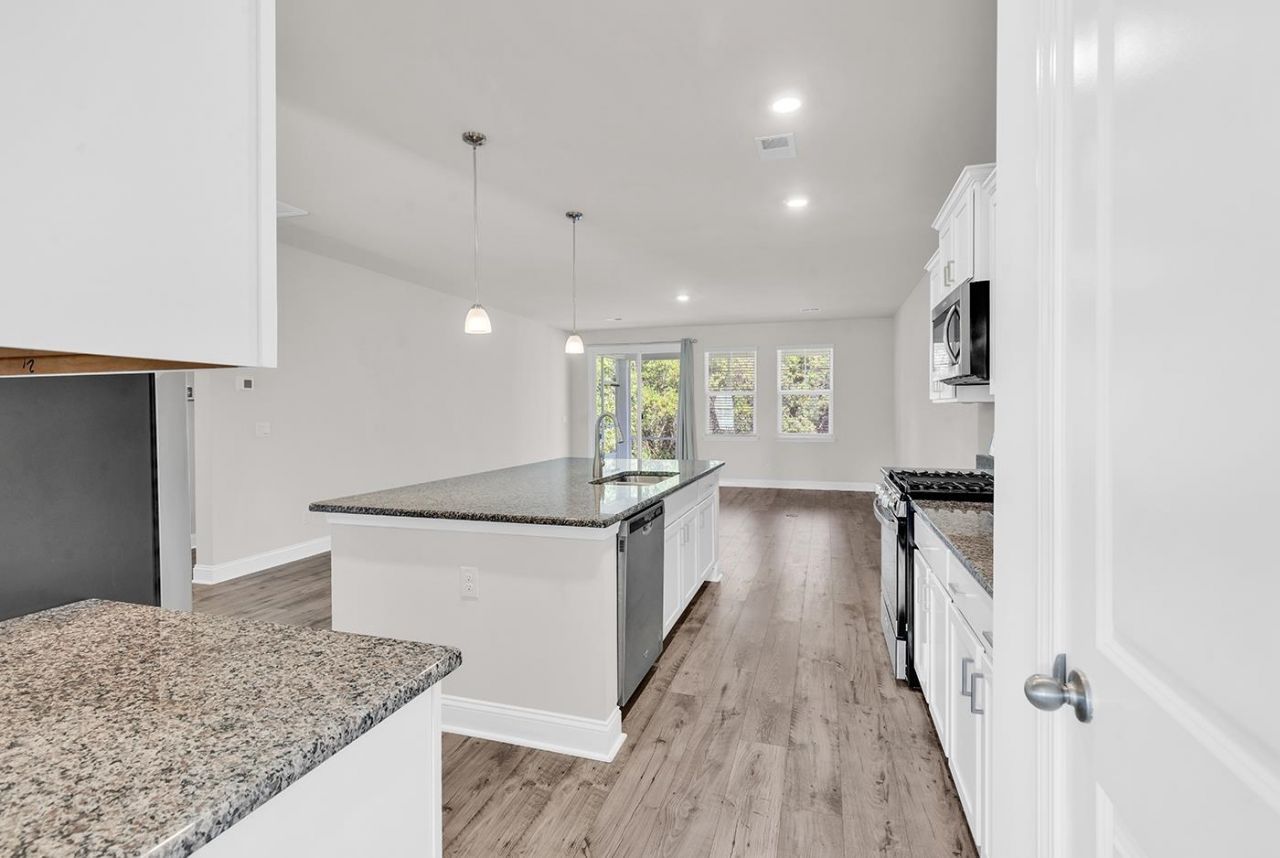 1164 Baker Creek Loop Photo 6