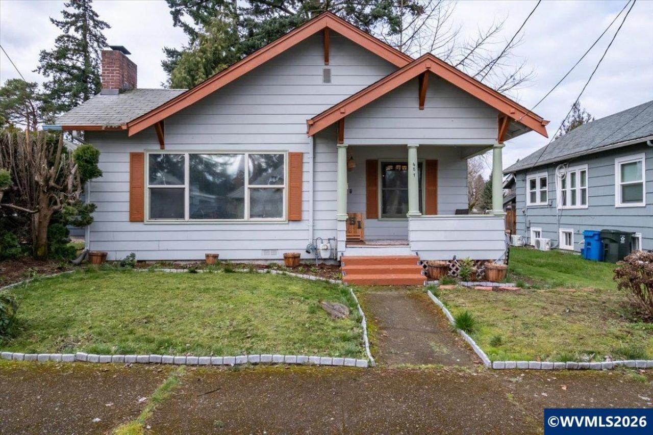 651 20th St Ne, Salem, OR 97301 Main Photo
