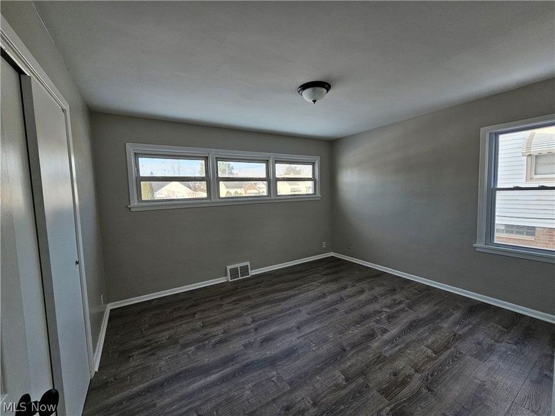 9516 Alexander Road, Cleveland, OH 44125 Photo 14