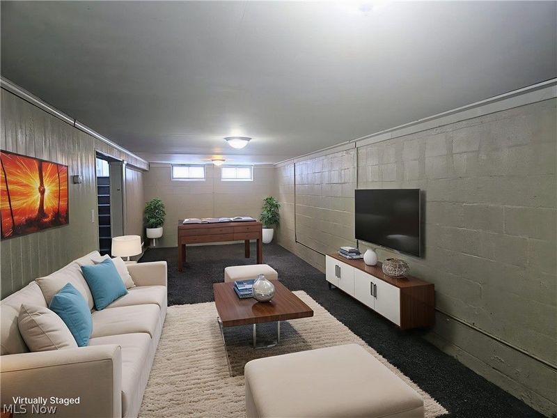 9516 Alexander Road, Cleveland, OH 44125 Photo 27