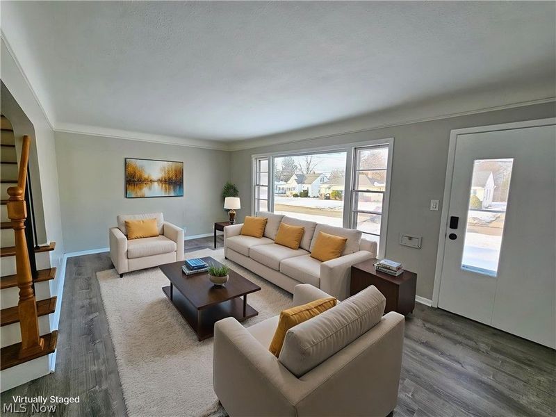 9516 Alexander Road, Cleveland, OH 44125 Photo 4