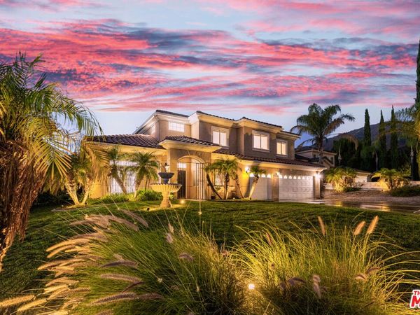 6758 Ridgeline Avenue, San Bernardino, CA 92407