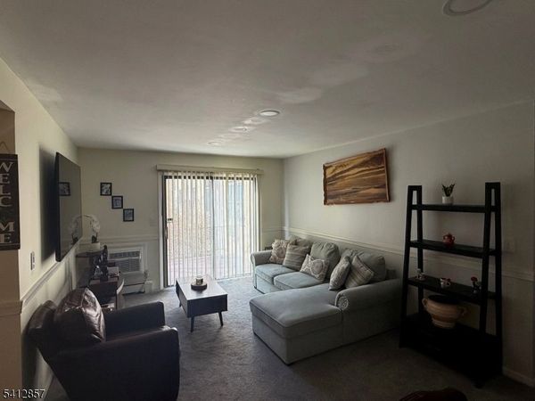 401 Us Highway 22, Unit 17A, North Plainfield, NJ 07060