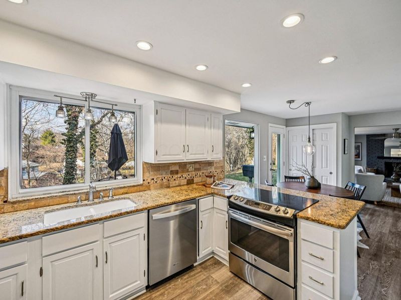 1252 Brookridge Drive, Columbus, OH 43235 Photo 8