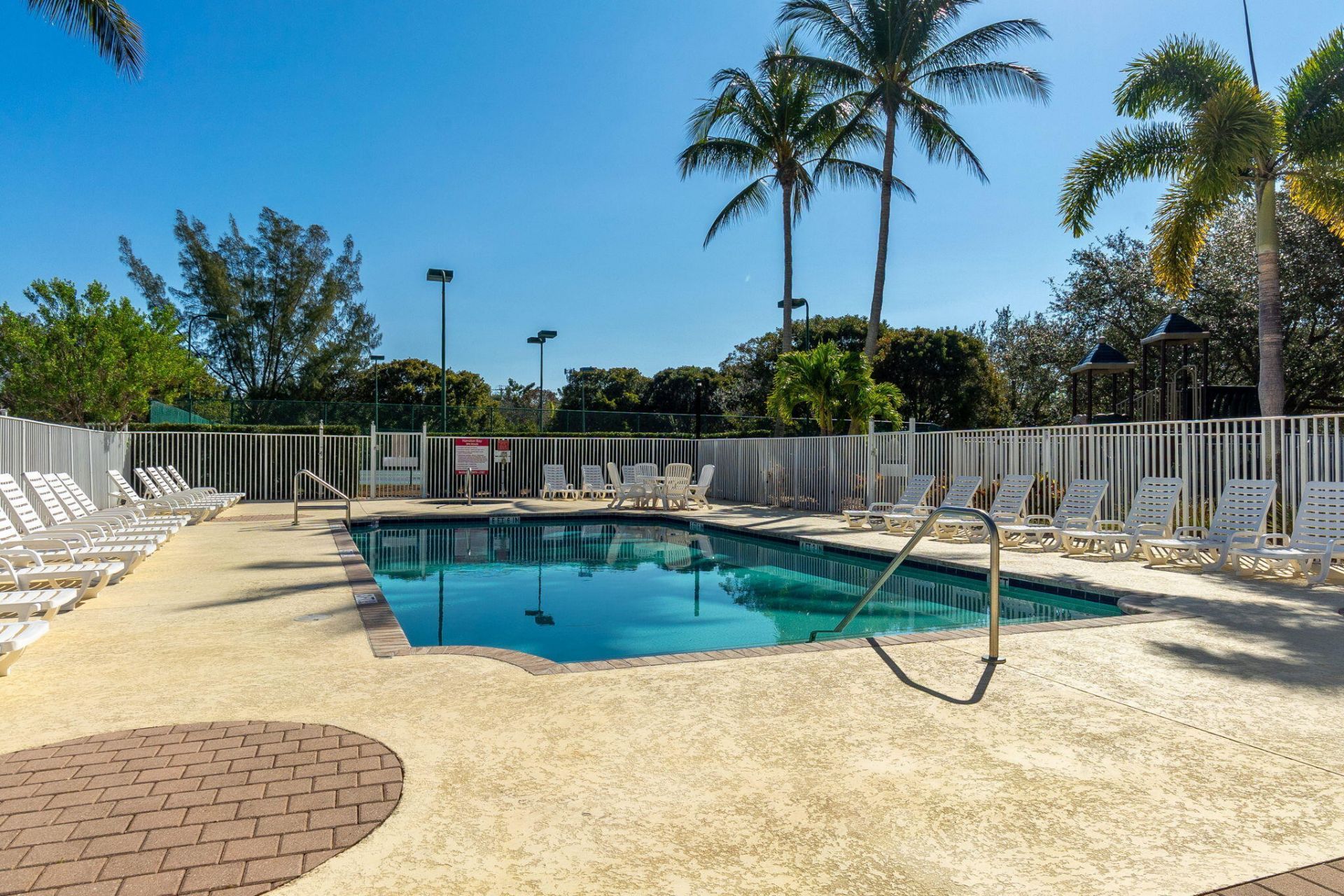 3887 Hamilton Key, West Palm Beach, FL 33411 Photo