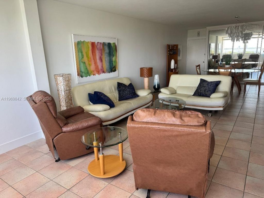 5005 Collins Ave, Unit 1404, Miami Beach, FL 33140 Photo
