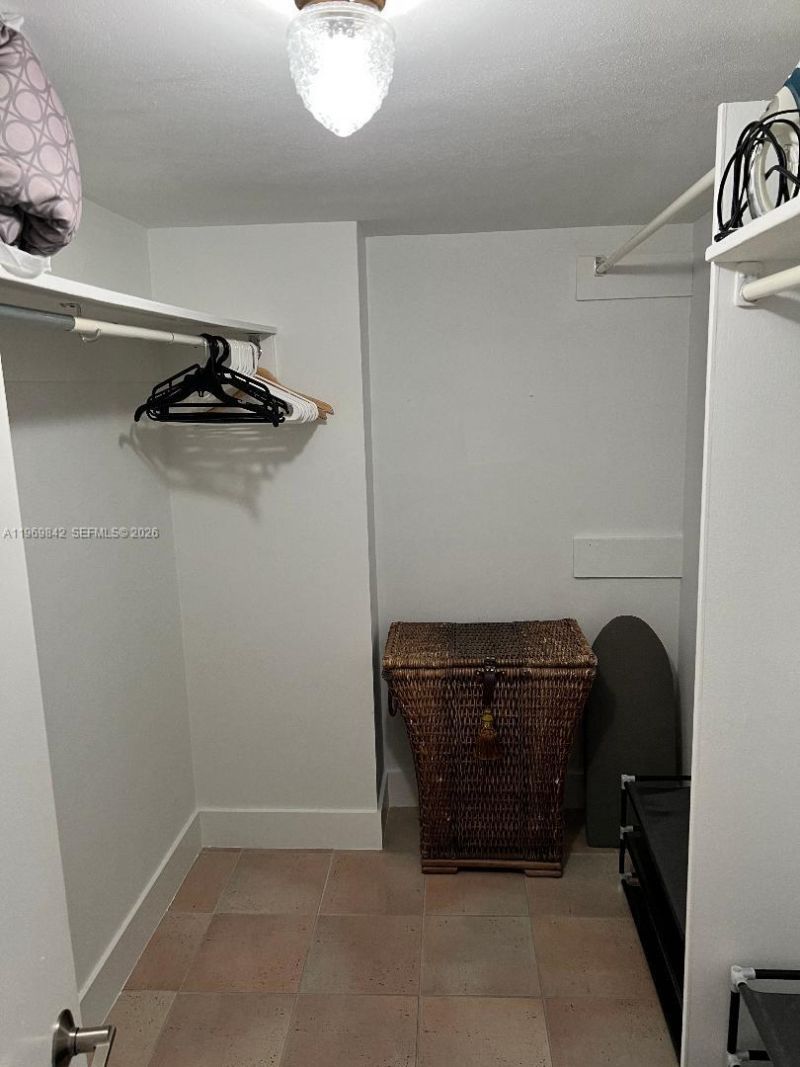 5005 Collins Ave, Unit 1404, Miami Beach, FL 33140 Photo