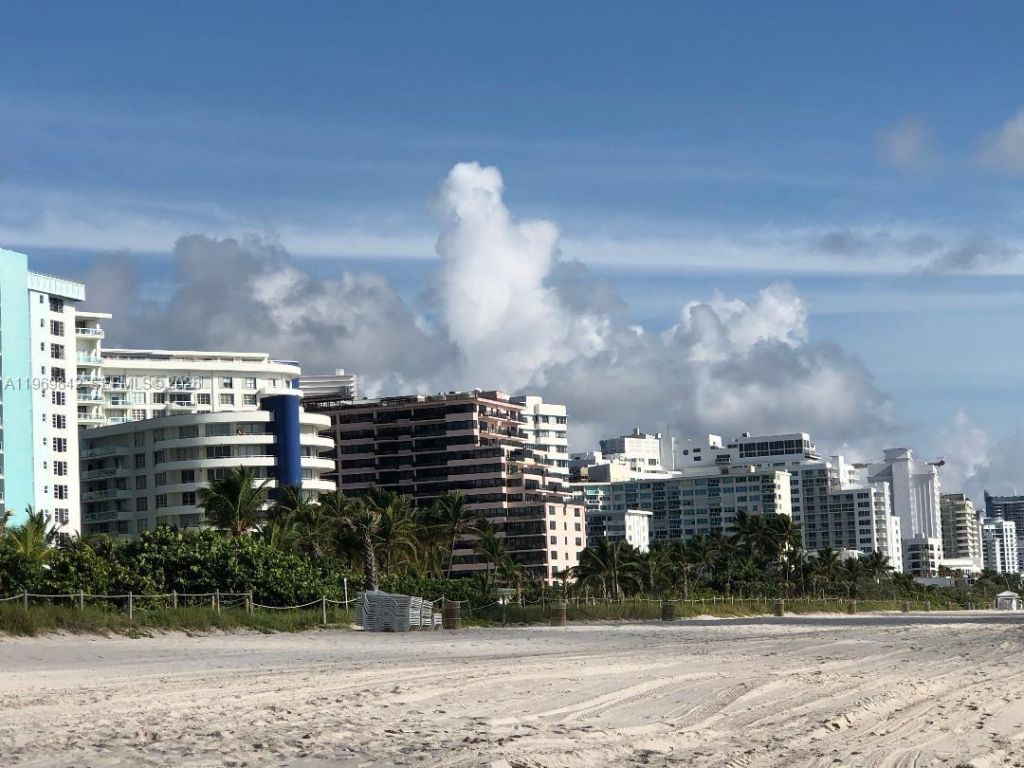 5005 Collins Ave, Unit 1404, Miami Beach, FL 33140 Photo