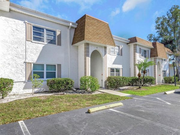 241 S MCMULLEN BOOTH ROAD, Unit 35, CLEARWATER, FL 33759