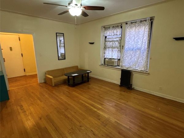 62-64 Saunders Street , Unit 2D, Rego Park, NY 11374