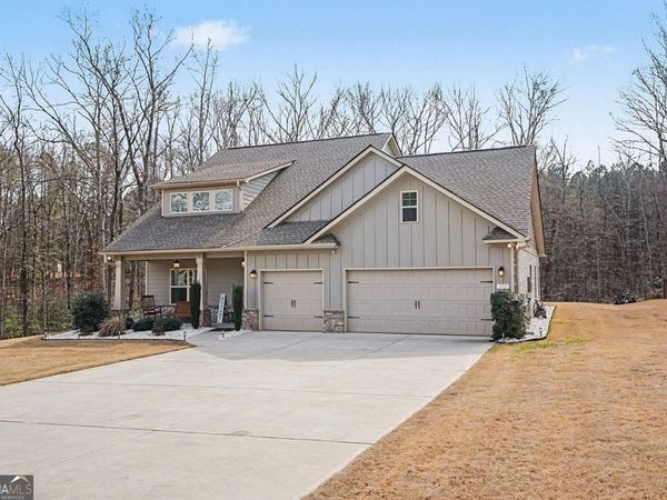 132 Whitworth Drive, Locust Grove, GA 30248