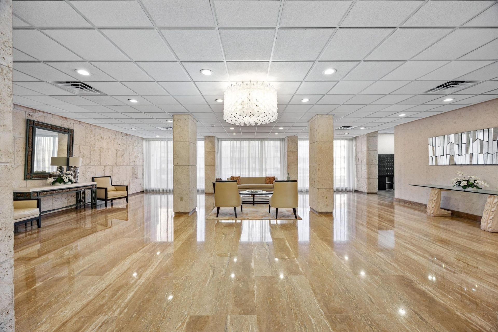 1950 S Ocean Drive, Unit PHB, Hallandale Beach, FL 33009 Photo