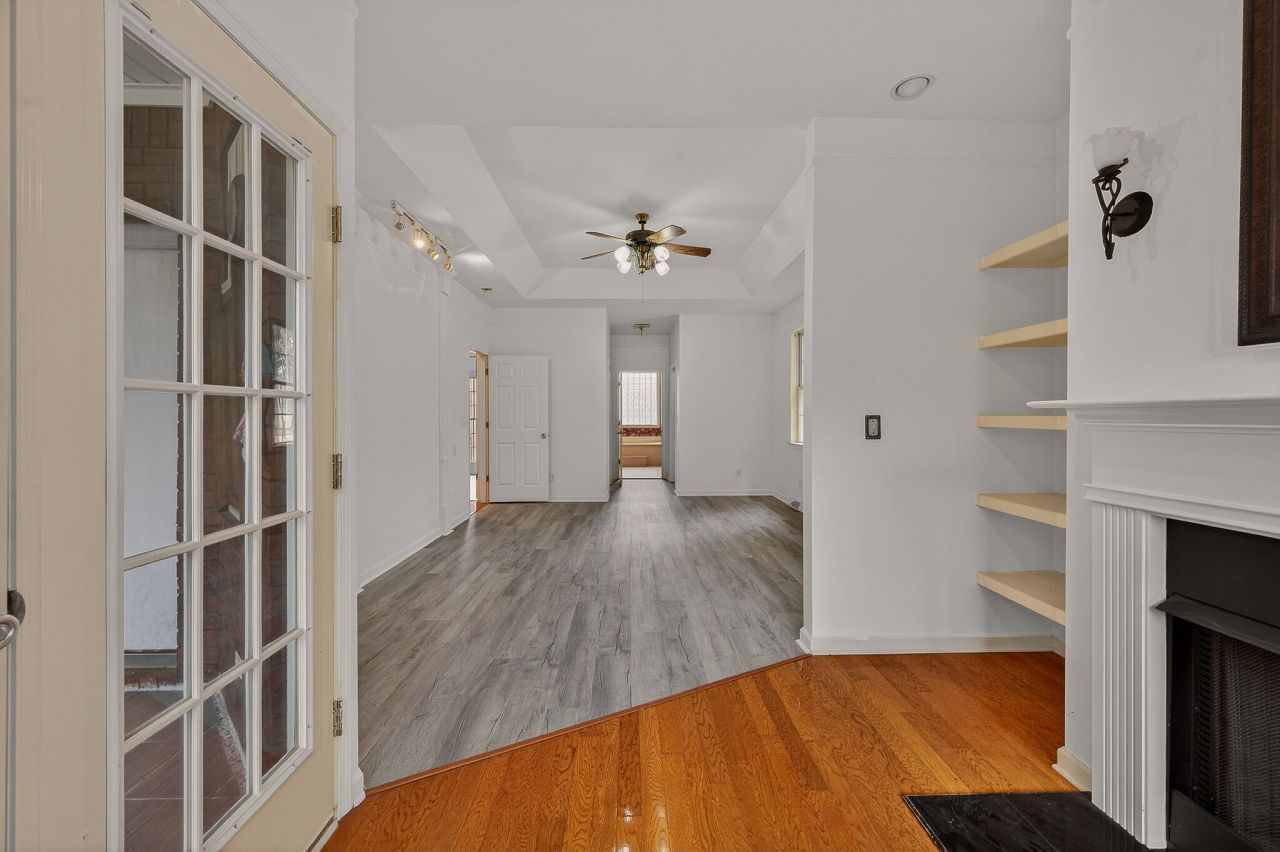 161 Davis Terrace Photo 34