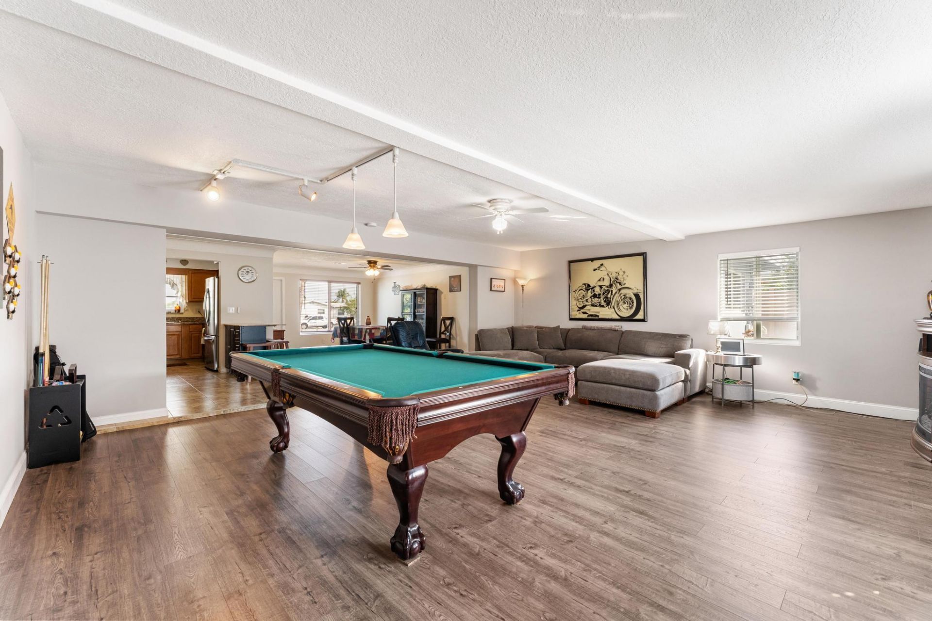 1042 SW 23rd Avenue, Boynton Beach, FL 33426 Photo