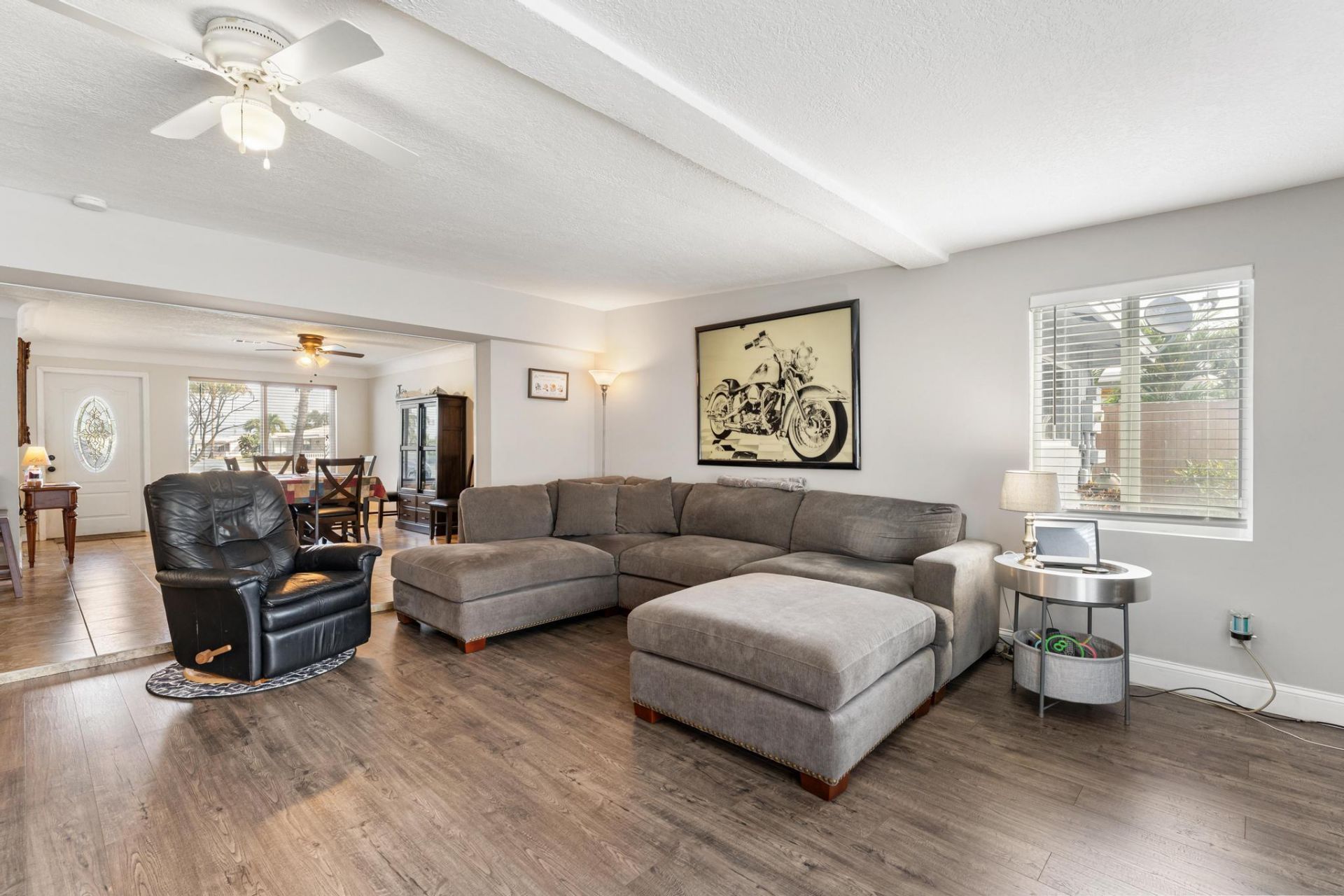 1042 SW 23rd Avenue, Boynton Beach, FL 33426 Photo