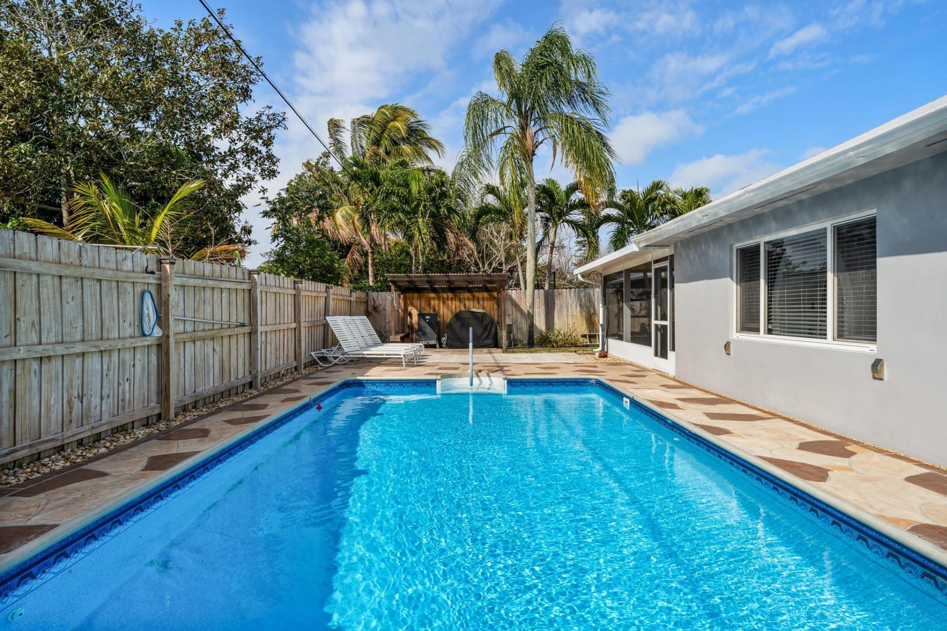 1042 SW 23rd Avenue, Boynton Beach, FL 33426 Photo