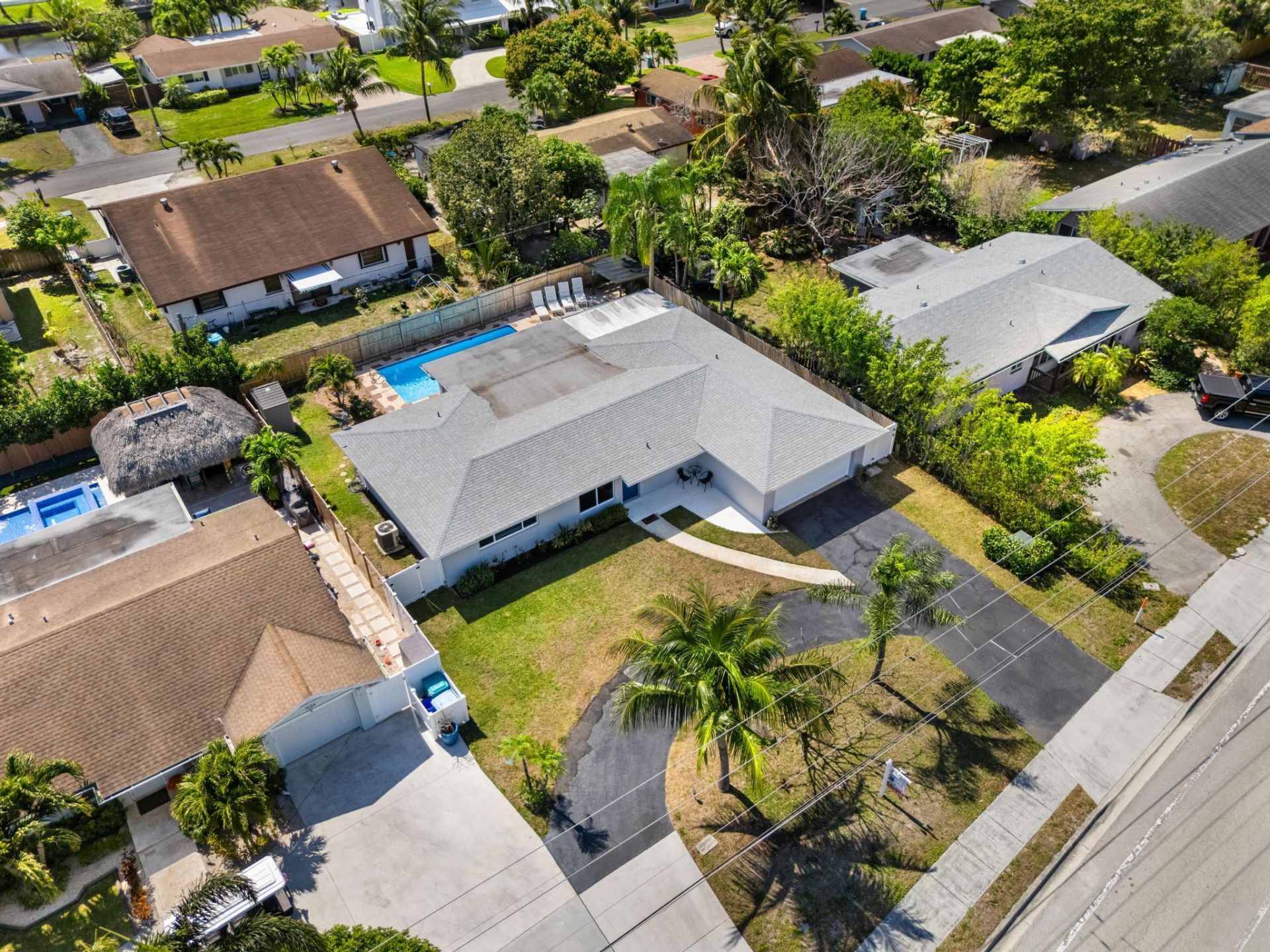 1042 SW 23rd Avenue, Boynton Beach, FL 33426 Photo