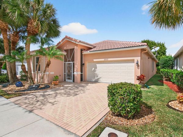 9503 Sandpiper Lane, West Palm Beach, FL 33411