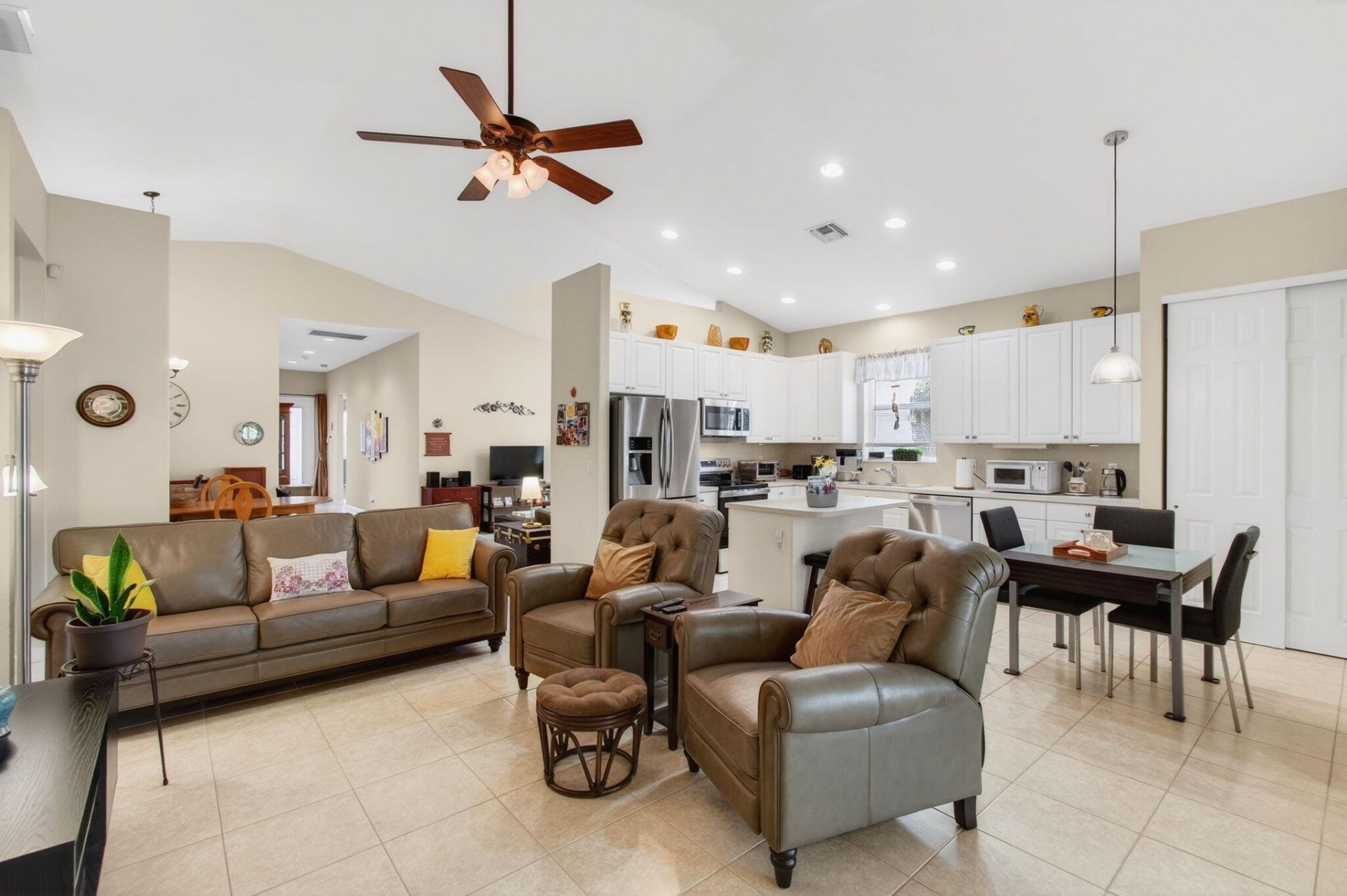 9503 Sandpiper Lane, West Palm Beach, FL 33411 Photo